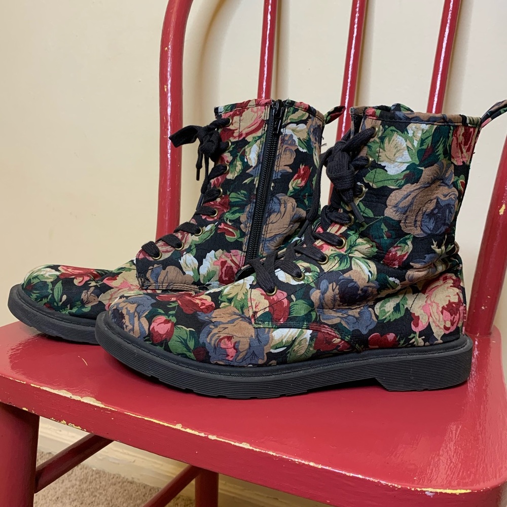 Floral Combat Boots, 9.5